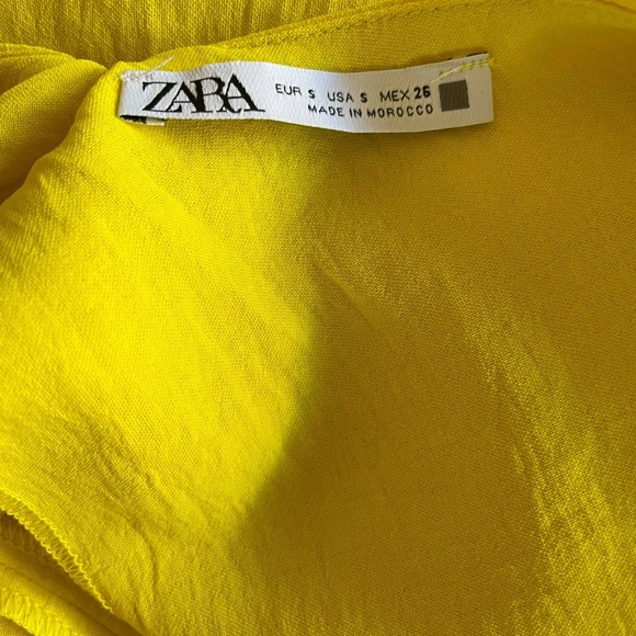 Zara NWOT Ruched V-Neck Yellow Midi Slit Dress - Picture 4 of 4